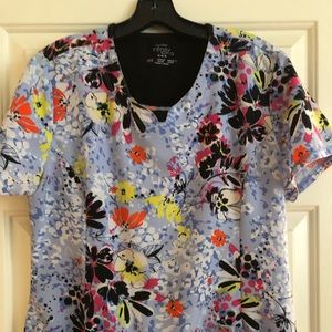 Cherokee Infinity Multi Color Floral Scrub Top